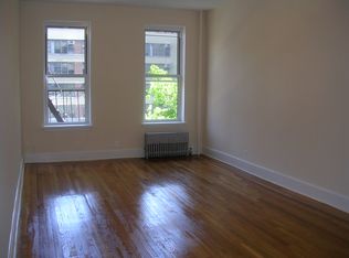 236 E 75th St APT 2A, New York, NY 10021