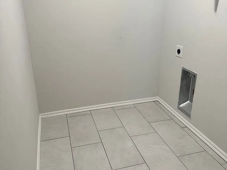 1211 Tortoise Wood Rd — Photo 24