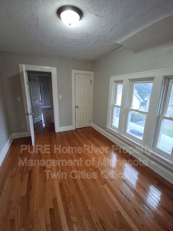 3 bed, 2.0 bath, 1692 sqft, $1,650 — Photo 4