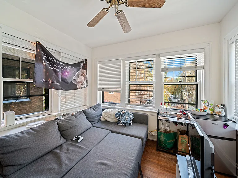 721 Foster St #2E — Photo 20
