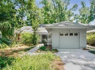 1 Highbush Dr, Hilton Head Island, SC 29926
