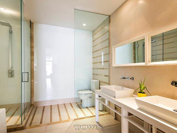 5th image of 111 Fulton St Penthouse 102