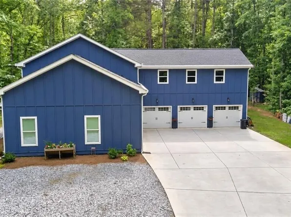2850 Willow Bend Dr, Cumming, GA 30028