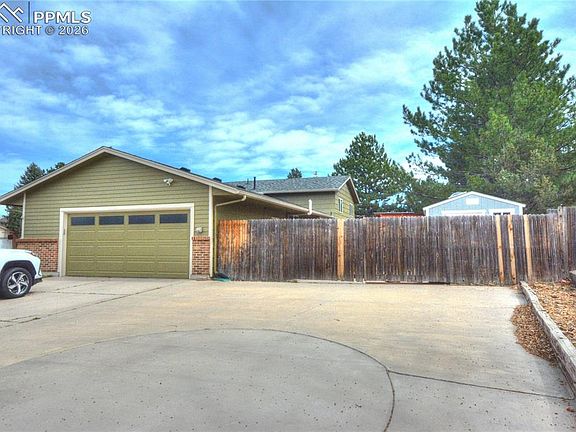 5th image of 3135 Zephyr Dr