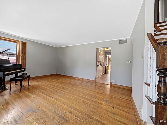 2nd image of 4101 W 109th St