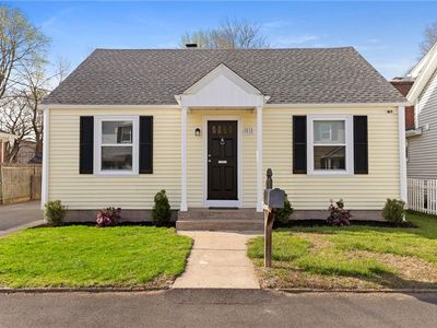 51 Hope St, Lincoln, RI, 02865