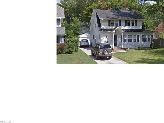 3rd image of 2311 19th St