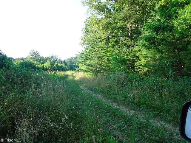 1st image of 37AC Appx Amostown Rd