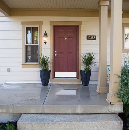 4th image of 10883 S Tahoe Way