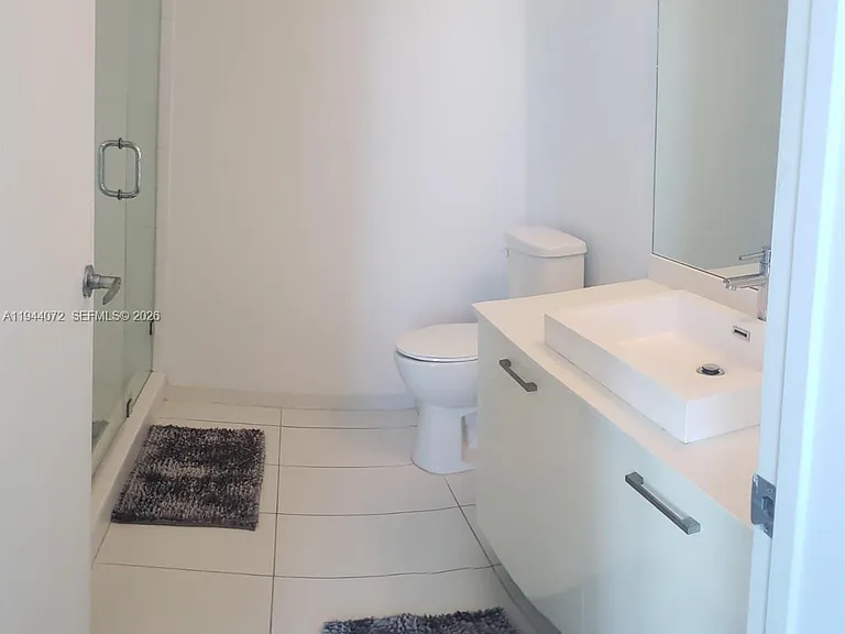 151 SE 1st St #3404 — Photo 6