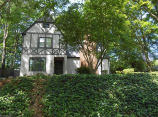 1115 Briarcliff Rd, Greensboro, NC 27408