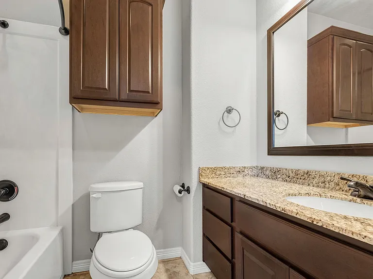 1430 Crescent Ridge Dr — Photo 27