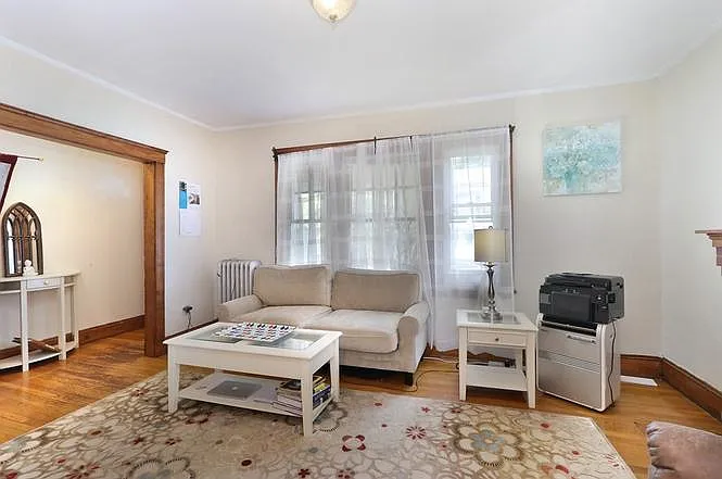 11-13 Holyoke St #1 — Photo 5