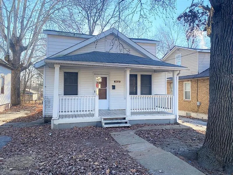 5450 Janet Ave photo 1