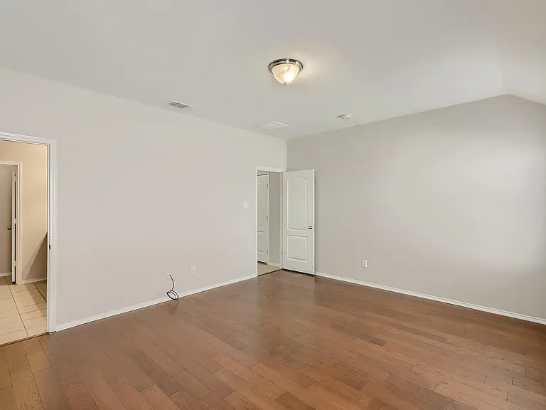 1270 Lasso Dr — Photo 10