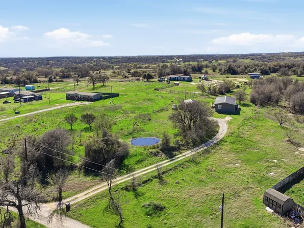 151 Private Road 3814, Springtown, TX 76082