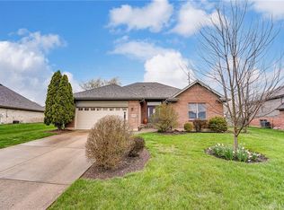 1613 Rockleigh Rd, Dayton, OH 45458