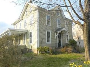 11 Orchard St, Milford, NJ 08848