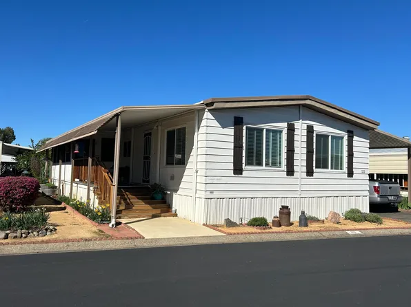 20350 Hole In One Dr Space 111, Redding, CA 96002