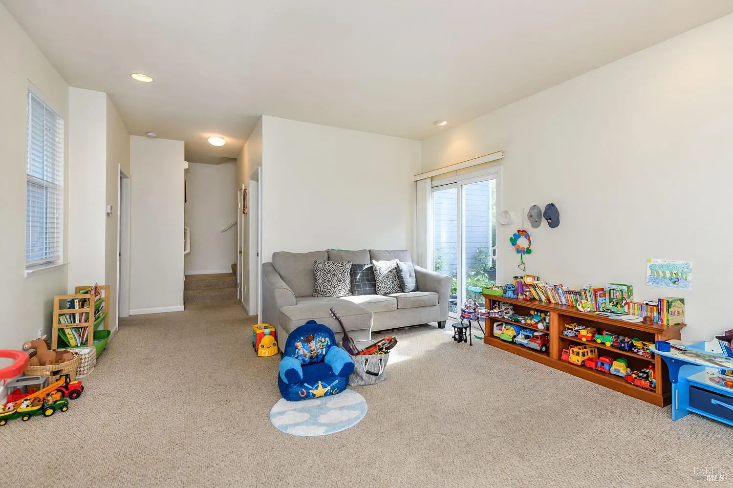 832 - 834 3rd Street W - Photo 4