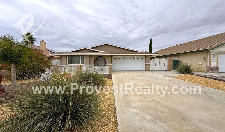 13629 Sea Gull Dr — Photo 1