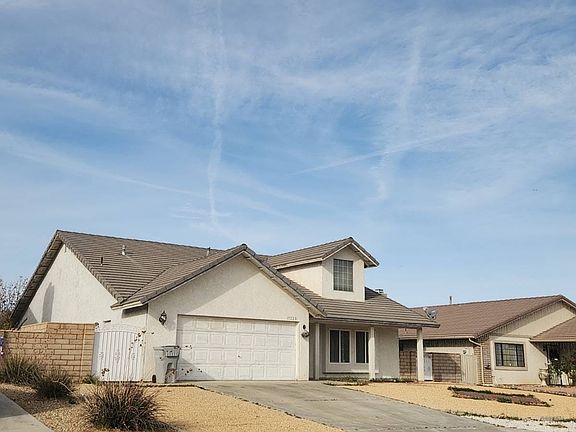 3rd image of 13220 Tamarisk Rd