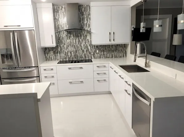 23115 Barwood Park Ln, Boca Raton, FL 33433