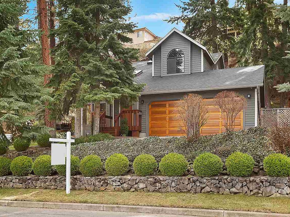 1st image of 2828 E Mount Vernon Dr