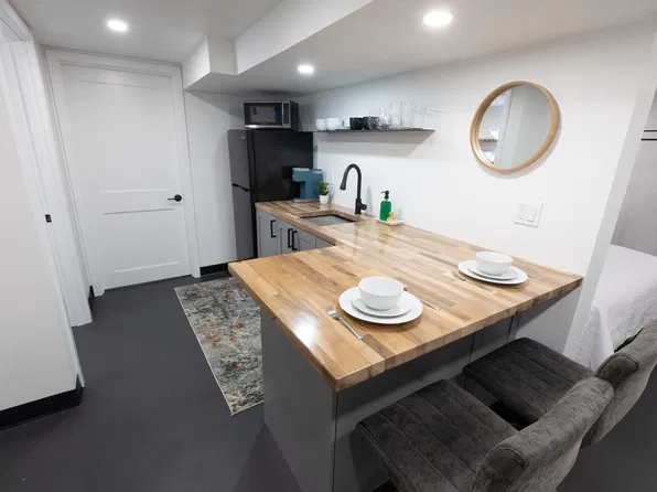 3616 Rucker Ave #Basement, Everett, WA 98201