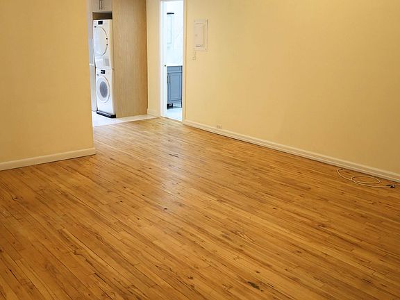 2nd image of 42 E 21st St APT 4