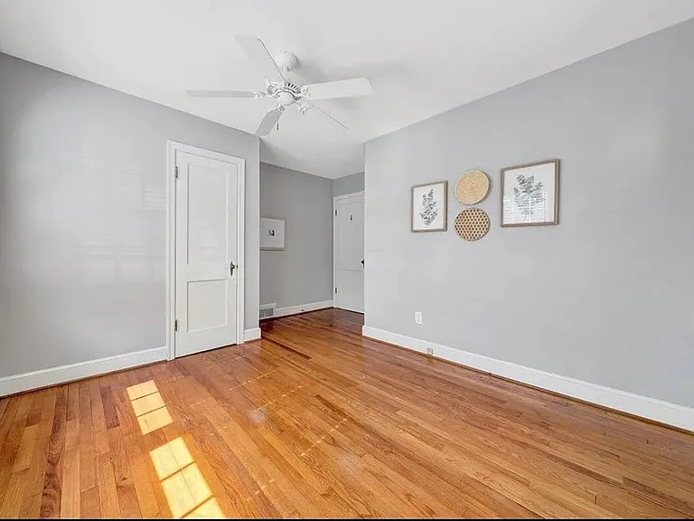 2326 Carlton Rd SW — Photo 9