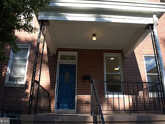 3rd image of 117 S Wickham Rd