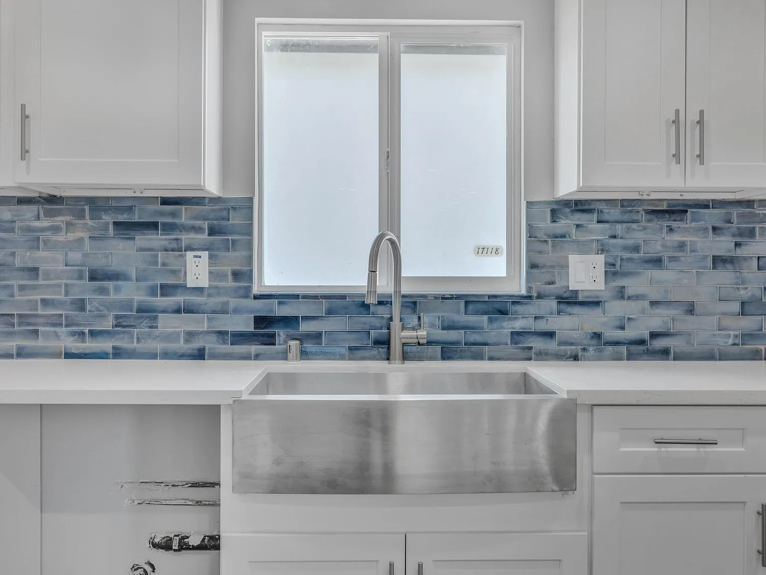 4 bed, 1751 sqft, $4,700 — Photo 3