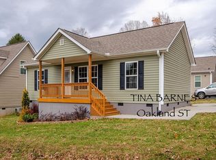 120 Oakland Rd, Asheville, NC 28801