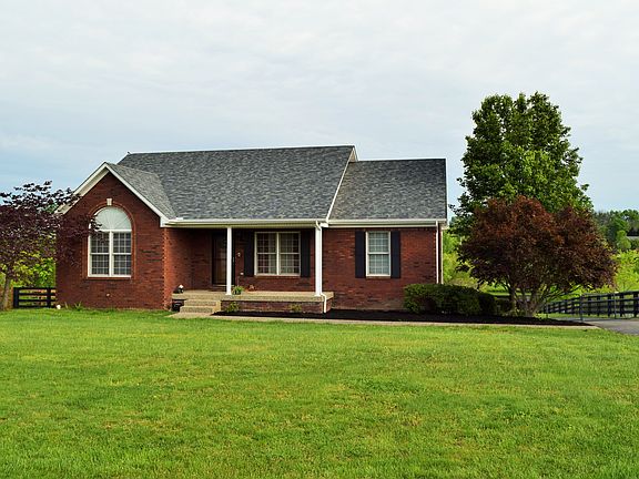 2nd image of 228 Elliott Ct