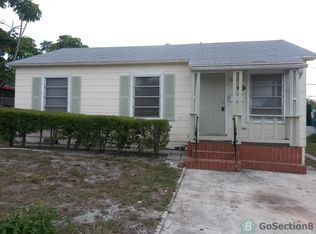 924 32nd St, West Palm Beach, FL 33407