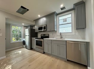 (Undisclosed Address), Pt Washington, NY 11050