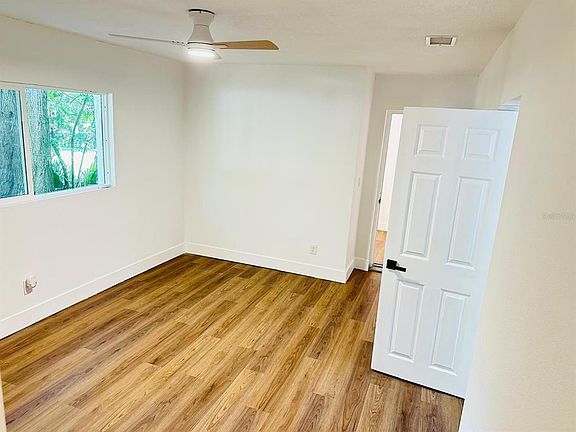 5th image of 5621 LEJEUNE DRIVE