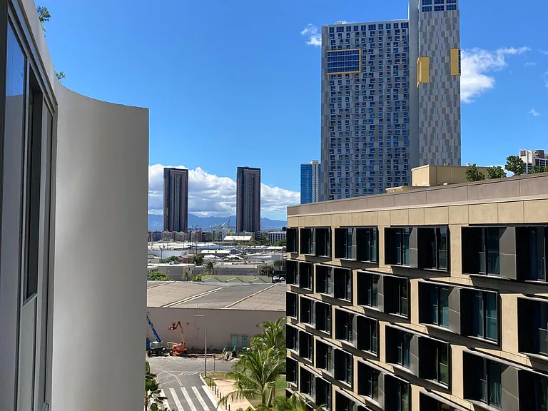 Cool side of the building with Mauka views.