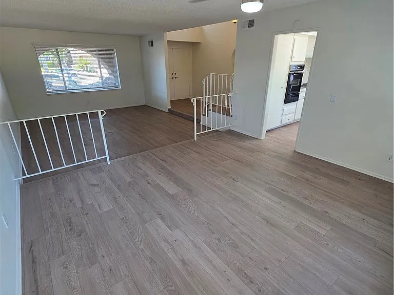 1528 Coolcrest Ave — Photo 7