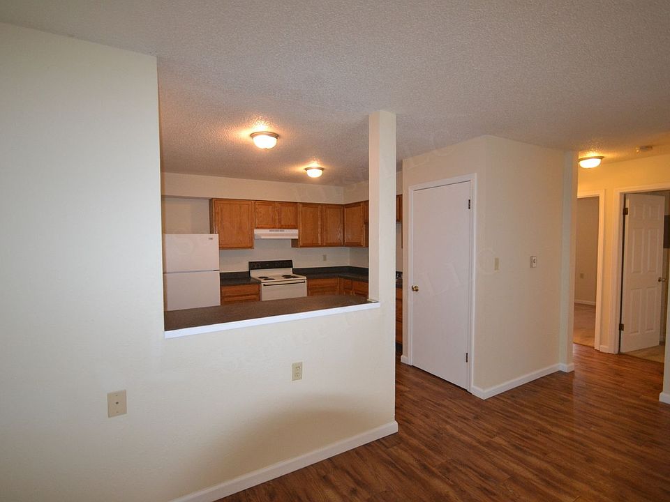 Dogwood Apartments 912 N Walnut Ave Republic MO Zillow