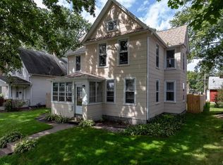 1709 13th St, Moline, IL 61265