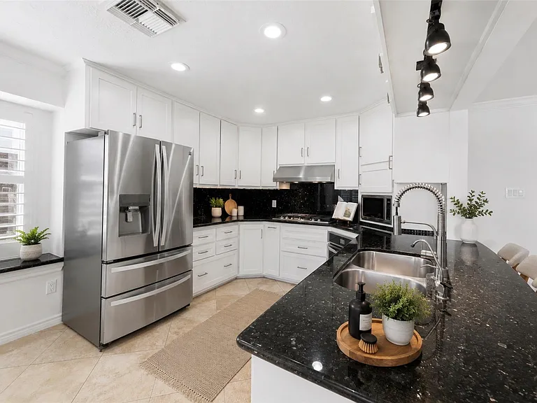 5362 Kyla Cir — Photo 25