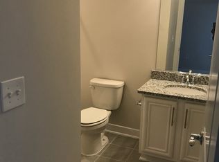 13313 Launders St, Herndon, VA 20171