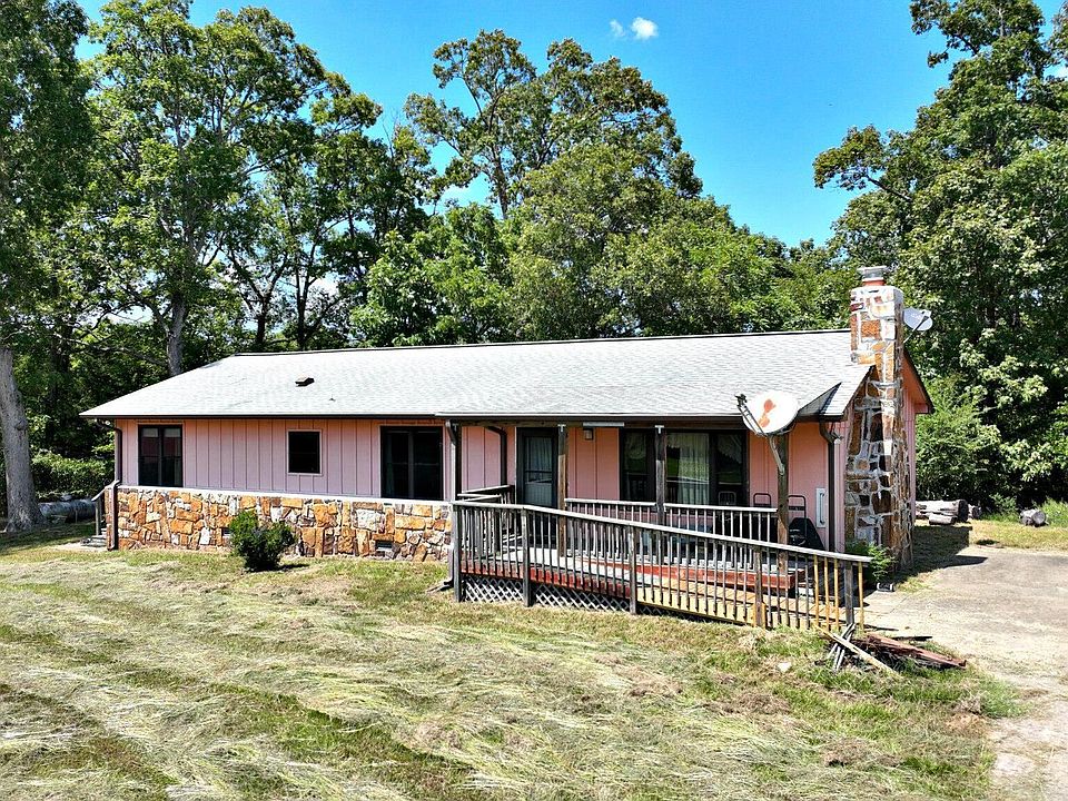 1st image of 145 Moore Ln