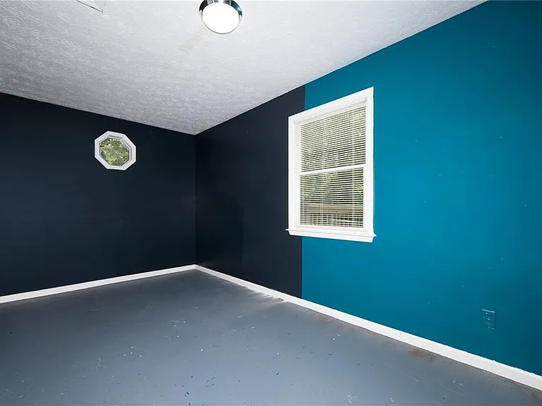 2100 Whitebluff Way NE — Photo 33