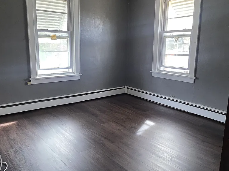 372 W Academy St — Photo 67