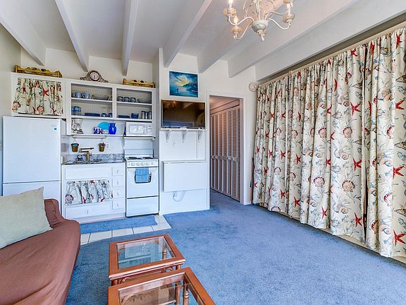 3rd image of 4500 S Ocean Blvd APT 408