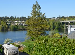 1204 18th St, Bremerton, WA 98337