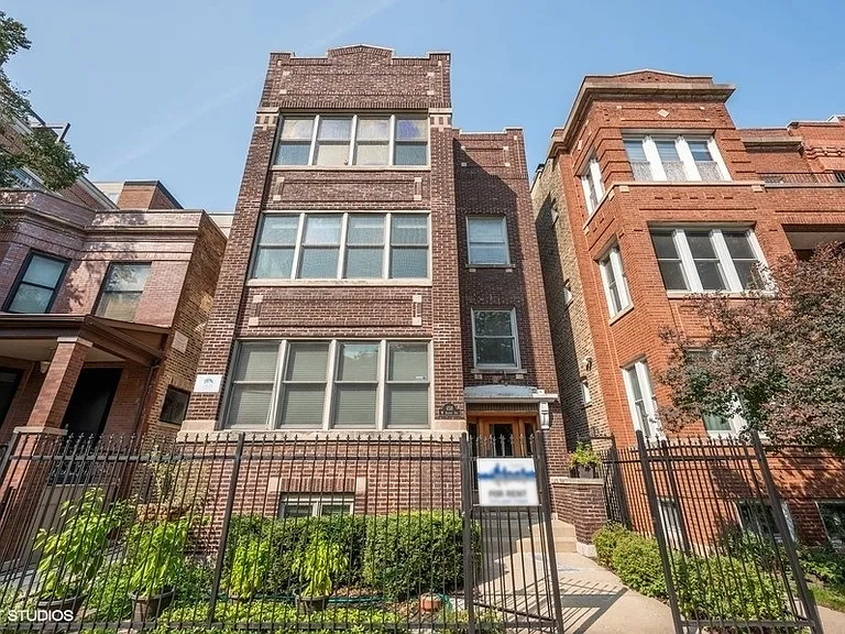 658 W Aldine Ave #B — Photo 10